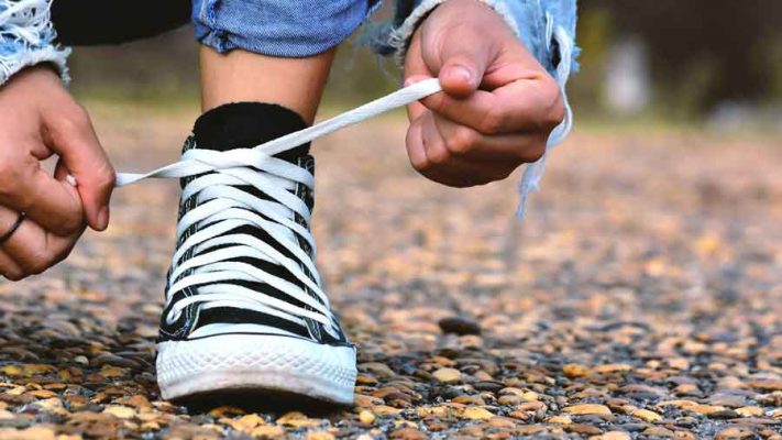 آموزش 24 روش بستن بند کفش اسپرت و کتونی