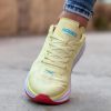 کفش اسپرت کتونی اورجینال هوکا مردانه زرد