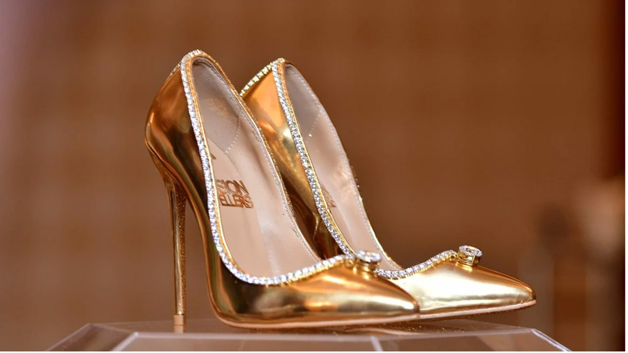کفش پاشنه ای طراحی شده توسط Jada Dubai و Passion Jewelers 